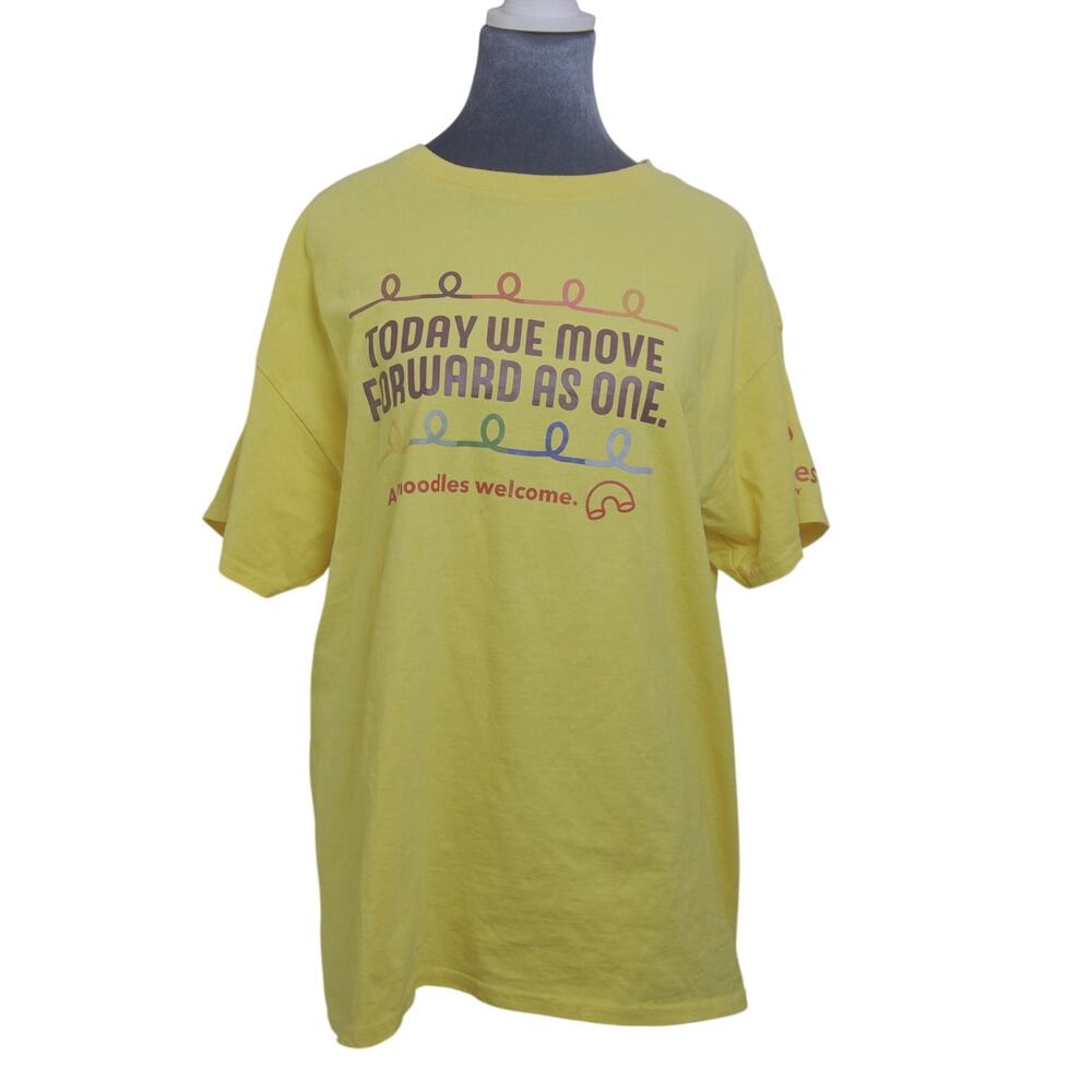 Noodles & Company Pride T Shirt Large Yellow Rainbow Employee Gildan Tee